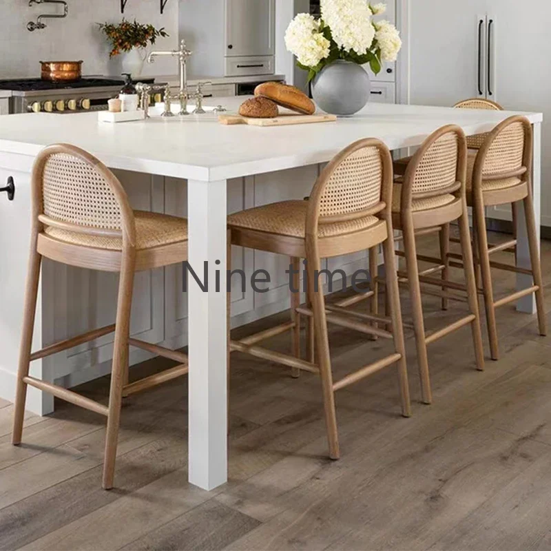 كرسي بار للمطبخ من الخشب الصلب - مراجعة Home Bar Stools وسعره